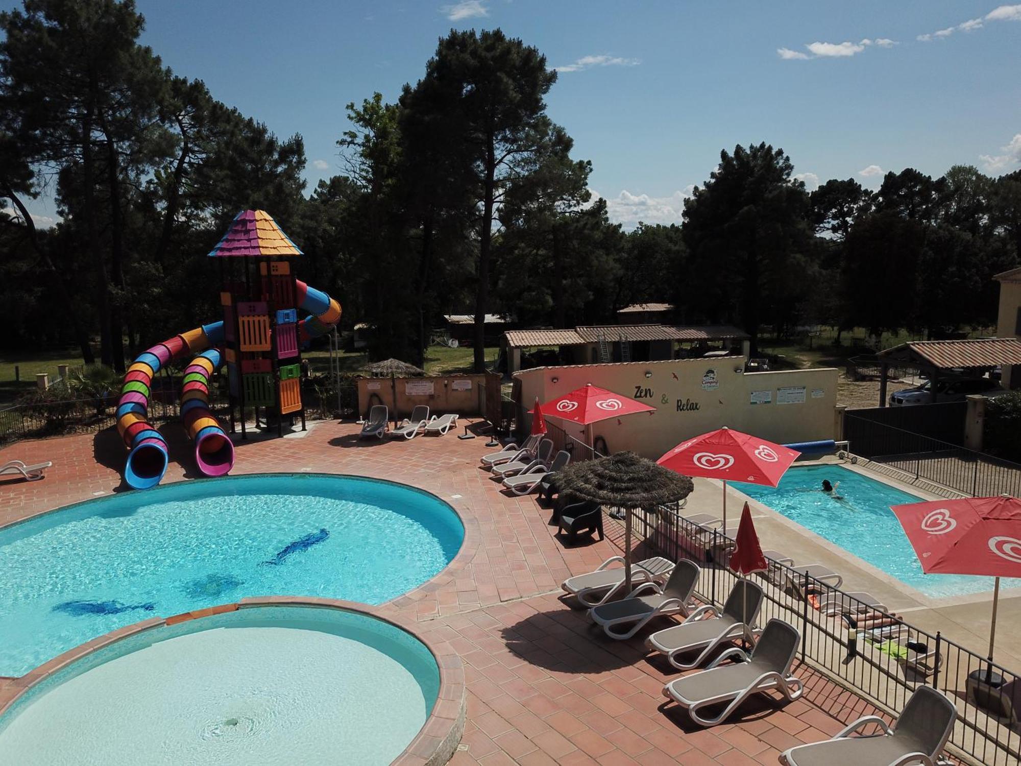 Camping La Simioune En Provence Bollène Buitenkant foto