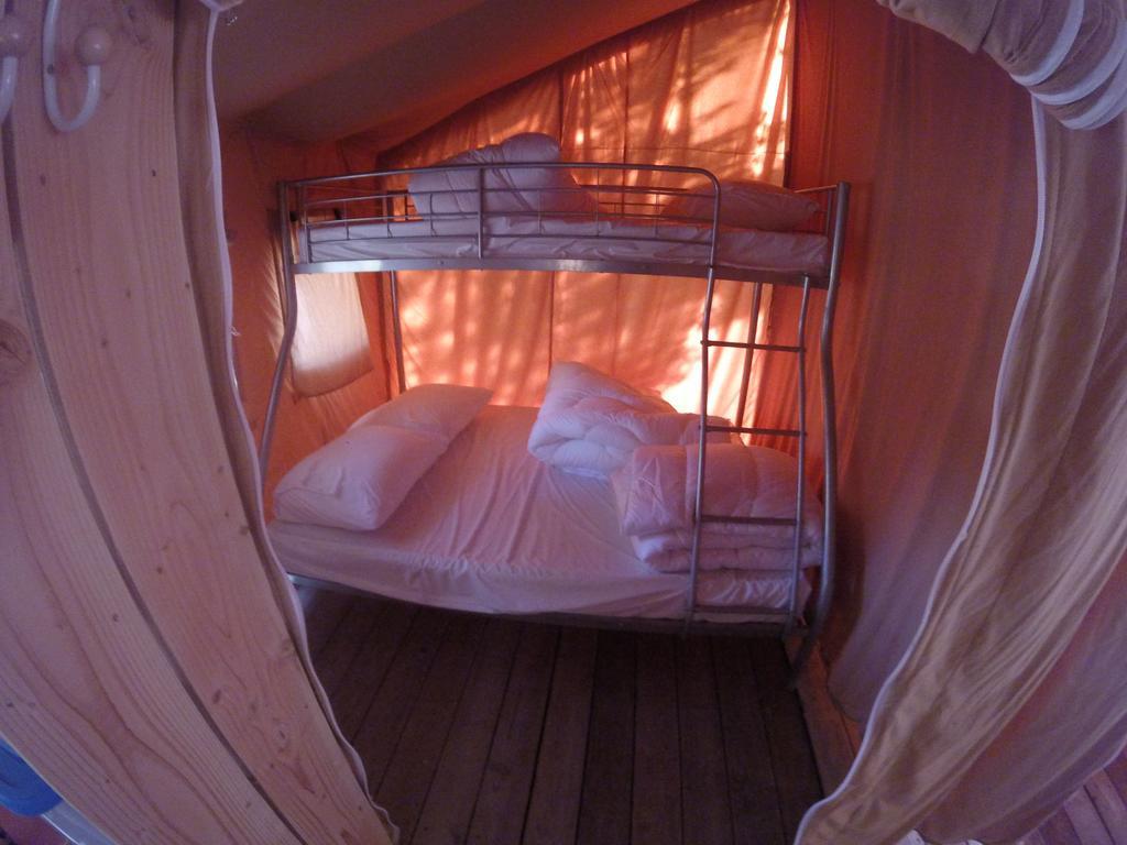 Camping La Simioune En Provence Bollène Buitenkant foto