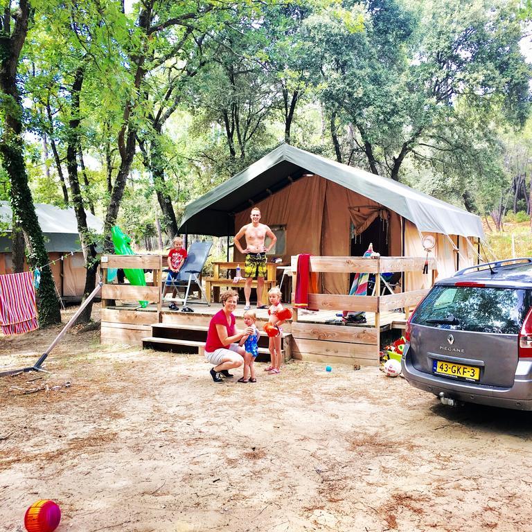 Camping La Simioune En Provence Bollène Buitenkant foto